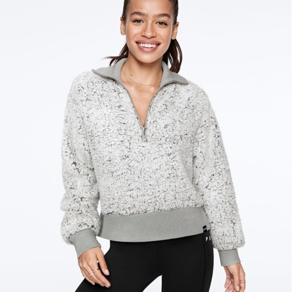 Victoria’s Secret PINK Sherpa - Picture 1 of 6